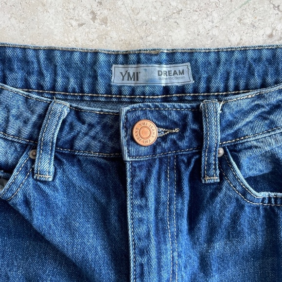 YMI Women's Distressed Medium Wash Blue Jeans, Size 29 (Juniors) - Picture 2 of 9